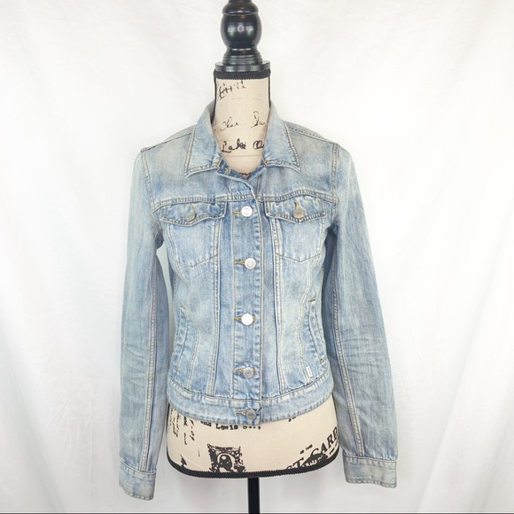 Aritzia Jackets & Blazers - Talula Artizia Edo Vintage Wash Denim Jacket S
